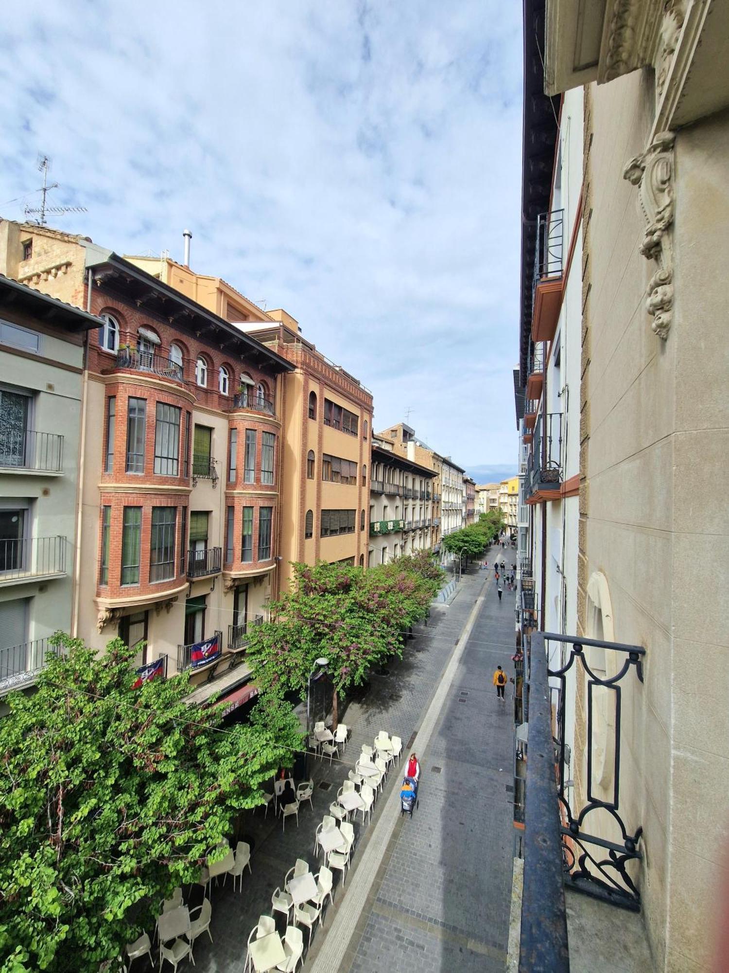 Hostal Rugaca Huesca Kültér fotó